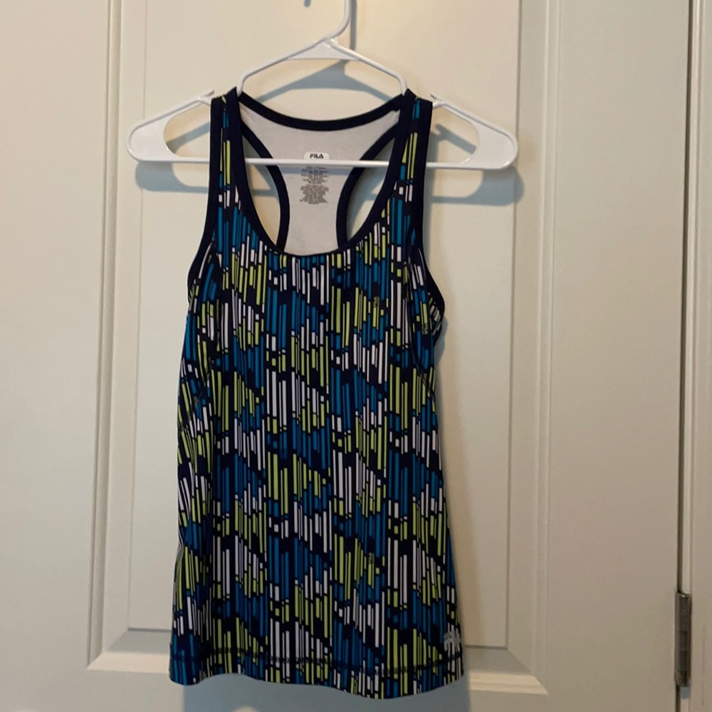 Workout tank top with built in bra